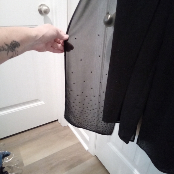 Dressbarn Petite Collection Size 8P Black Pants With Beaded Chiffon Panel - Picture 9 of 12